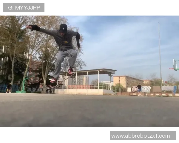 深圳滑板队的耐力挑战与成长之路探秘 深圳滑板队的耐力挑战与成长之路探秘